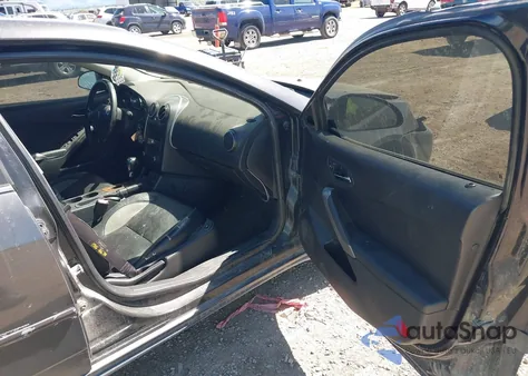 2006 Pontiac G6 Gtp z USA, uszkodzony, nr VIN 1G2ZM571864225988